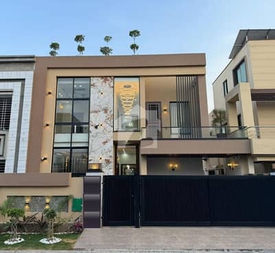ڈی ایچ اے فیز 5 ڈیفنس (ڈی ایچ اے),لاہور میں 4 کمروں کا 10 مرلہ مکان 1.85 لاکھ میں کرایہ پر دستیاب ہے۔
