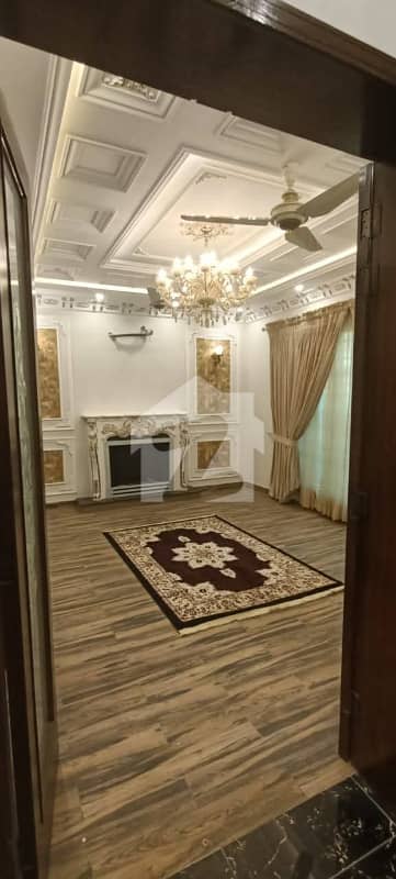 10 Marla House For Sale In Paragon City Lahore