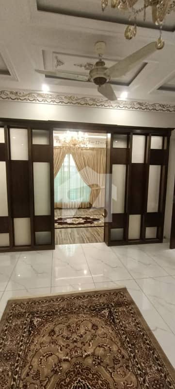 10 Marla House For Sale In Paragon City Lahore