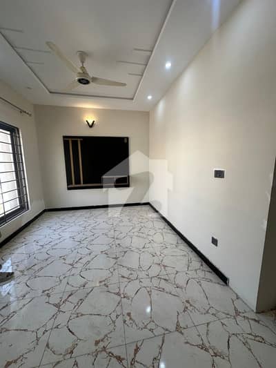 Available for rent 5 Marla house Bhria enclave sector H Available for rent 5 Marla house Bhria enclave sector H