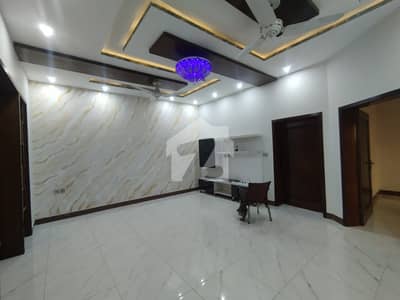 New 10 Marla Lower Portion For Rent