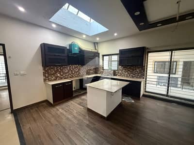 10 Marla Uper Portion For Rent