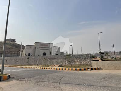 ڈی ایچ اے فیز 4 - سیکٹر سی ڈی ایچ اے ڈیفینس فیز 4,ڈی ایچ اے ڈیفینس,اسلام آباد میں 1 کنال رہائشی پلاٹ 2.55 کروڑ میں برائے فروخت۔ ڈی ایچ اے فیز 4 - سیکٹر سی ڈی ایچ اے ڈیفینس فیز 4,ڈی ایچ اے ڈیفینس,اسلام آباد میں 1 کنال رہائشی پلاٹ 2.55 کروڑ میں برائے فروخت۔