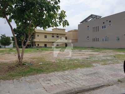ڈی ایچ اے فیز 4 - سیکٹر اے ڈی ایچ اے ڈیفینس فیز 4,ڈی ایچ اے ڈیفینس,اسلام آباد میں 1 کنال رہائشی پلاٹ 3.0 کروڑ میں برائے فروخت۔ ڈی ایچ اے فیز 4 - سیکٹر اے ڈی ایچ اے ڈیفینس فیز 4,ڈی ایچ اے ڈیفینس,اسلام آباد میں 1 کنال رہائشی پلاٹ 3.0 کروڑ میں برائے فروخت۔