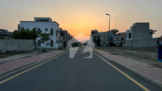 او ایل سی ۔ بلاک اے اوورسیز لو کاسٹ,بحریہ آرچرڈ فیز 2,بحریہ آرچرڈ,لاہور میں 5 مرلہ رہائشی پلاٹ 53.0 لاکھ میں برائے فروخت۔ او ایل سی ۔ بلاک اے اوورسیز لو کاسٹ,بحریہ آرچرڈ فیز 2,بحریہ آرچرڈ,لاہور میں 5 مرلہ رہائشی پلاٹ 53.0 لاکھ میں برائے فروخت۔