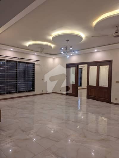 1 Kanal ground portion available for rent in Bahria Enclave Sector C
