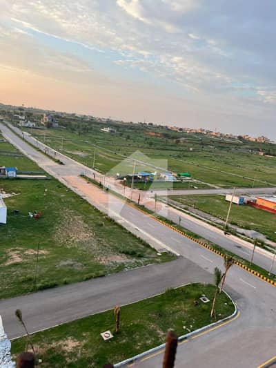 CORNER COMMERCIAL PLOT 169, URGENT SALE CORNER COMMERCIAL PLOT 169, URGENT SALE