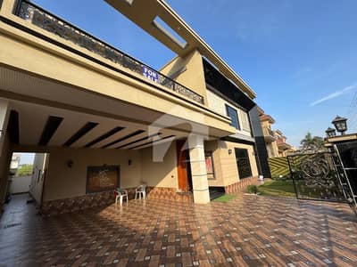 1 KANAL BRAND NEW ULTRA MODERN DESIGN HOUSE FOR SALE IN VALENCIA TOWN 1 KANAL BRAND NEW ULTRA MODERN DESIGN HOUSE FOR SALE IN VALENCIA TOWN