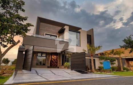 ٹاپ سٹی 1 اسلام آباد میں 7 کمروں کا 1 کنال مکان 7.75 کروڑ میں برائے فروخت۔ ٹاپ سٹی 1 اسلام آباد میں 7 کمروں کا 1 کنال مکان 7.75 کروڑ میں برائے فروخت۔