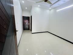 B17 Block C1 5 Marla house Available for sale 4th to Fmc Central Park