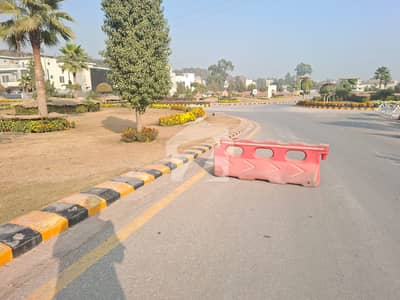 Plot For Sale In Mian Channu With Zaib Marriage Hall Hotel & Restaurant