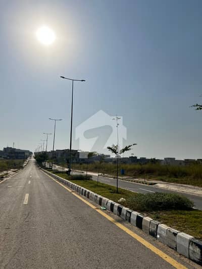 ڈی ایچ اے فیز 5 - سیکٹر اے ڈی ایچ اے ڈیفینس فیز 5,ڈی ایچ اے ڈیفینس,اسلام آباد میں 1 کنال رہائشی پلاٹ 3.72 کروڑ میں برائے فروخت۔ ڈی ایچ اے فیز 5 - سیکٹر اے ڈی ایچ اے ڈیفینس فیز 5,ڈی ایچ اے ڈیفینس,اسلام آباد میں 1 کنال رہائشی پلاٹ 3.72 کروڑ میں برائے فروخت۔