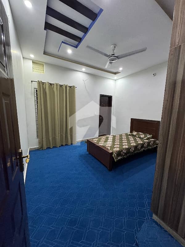 Furnished Room For Students & Job holders Furnished Room For Students & Job holders