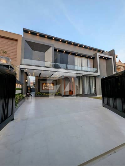 1 Kanal Brand New ultra Modern Designer House For sale in Valencia town