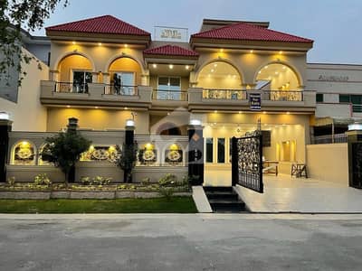 1 Kanal Brand New Super Luxury Spanish Bungalow For Sale In Valencia Town