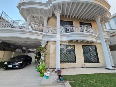 ایف ۔ 7 اسلام آباد میں 5 کمروں کا 1 کنال مکان 34.5 کروڑ میں برائے فروخت۔