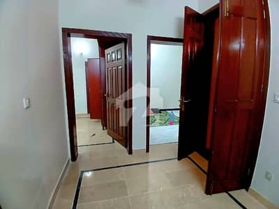 25x50 5 Marla Upper Portion For Rent G-14/4