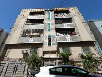 200 Square Yards Upper Portion For Sale In BMCHS