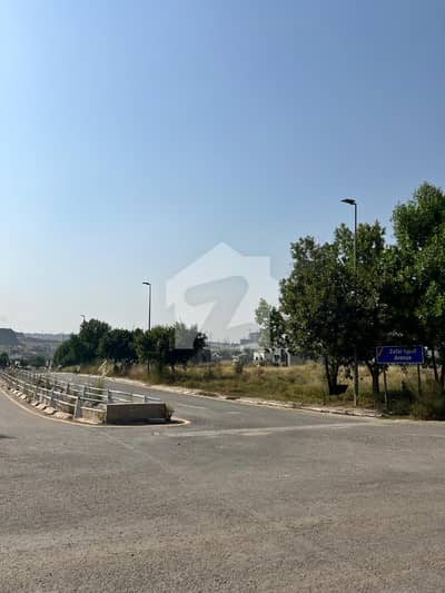 Prime Location Front Open 1 Kanal Plot Sector F For Sale