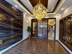 10 MARLA LUXURY BEAUTIFUL FULL HOUSE FOR RENT BAHRIA TOWN LAHORE