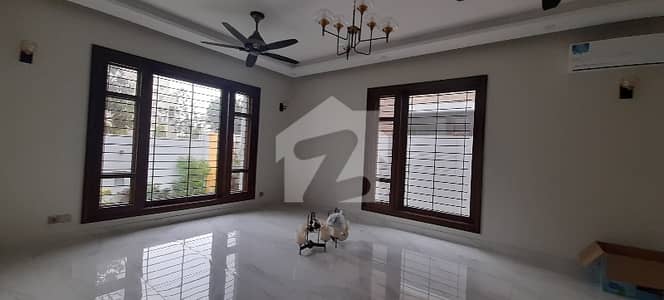 Well Maintained Town House Available For Rent Ground+1 With Servant Quarter Corner Bungalow For Rent In Pechs Near Tipu Sultan Road Or Shahra E Faisal