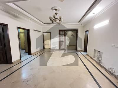 F-11 Full House Available For Rent 6 Bed Attached Bathroom
