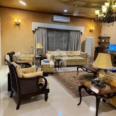 1 Kanal Luxury Furnished House For Rent