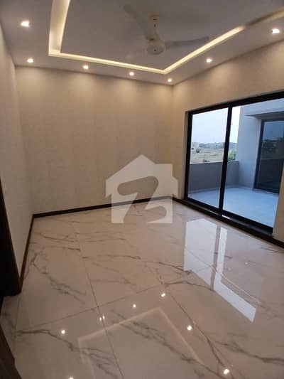 1 KANAL BRAND NEW UPPER PORTION FOR RENT IN DHA PHASE 8 EX PARK VIEW