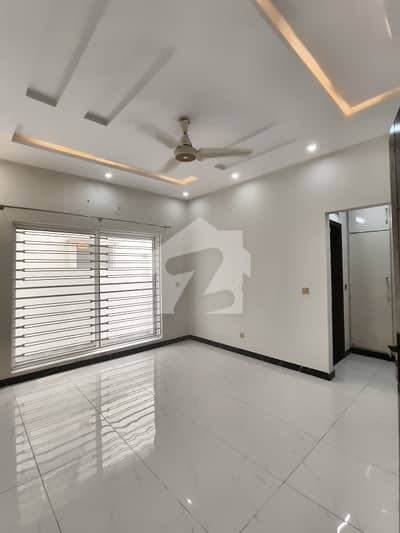 M5 Block House For Rent M5 Block House For Rent