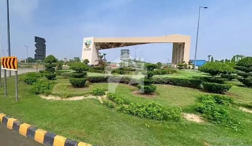 ڈی ایچ اے فیز9 پریزم - بلاک جی ڈی ایچ اے فیز9 پریزم,ڈی ایچ اے ڈیفینس,لاہور میں 1 کنال رہائشی پلاٹ 2.1 کروڑ میں برائے فروخت۔