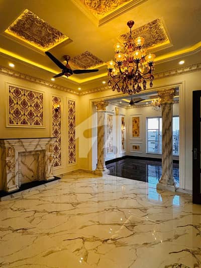 1 Kanal Beautiful Luxury House In Bankers Avenue Co-Operative Housing Society 1 Kanal Beautiful Luxury House In Bankers Avenue Co-Operative Housing Society