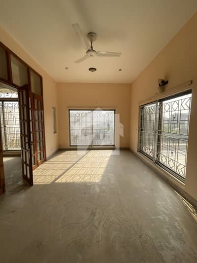 Upper Portion For Rent Upper Portion For Rent