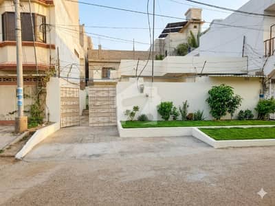 Prime 240 Sq Yds | 80-ft (double Road) Boulevard | Phase 2 Heart | School, Bazar & Main Road Walk Away