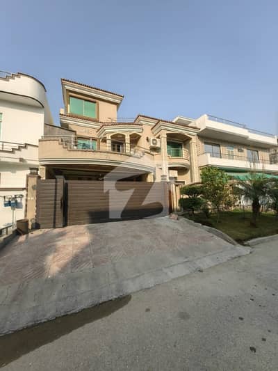 "Spacious 12 Marla House for Sale in Jinnah GardensEquipped with Advanced Solar System. "