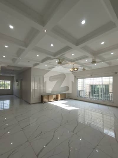 DHA Defense Ph 2 Kanal Like New House For Rent DHA Defense Ph 2 Kanal Like New House For Rent