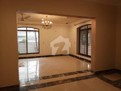 F-10 Luxury House for Rent F-10 Luxury House for Rent