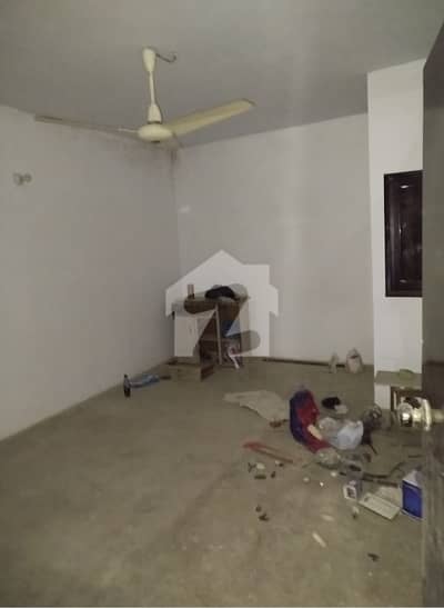Full Floor Flat With Roof