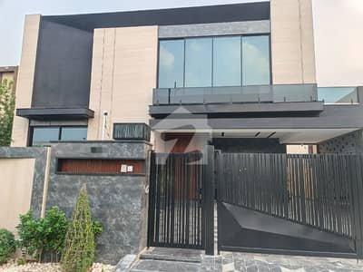 DHA Phase 7 1 Kanal Full House Or Rent DHA Phase 7 1 Kanal Full House Or Rent