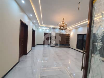 TILED FLOOR 9 Marla UPER PORTION FOR RENT/ TIP PH2