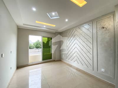 Brand New 1 Bedroom Apartment for Sale on 1st Floor in Talha Block Bahria Town Lahore Brand New 1 Bedroom Apartment for Sale on 1st Floor in Talha Block Bahria Town Lahore