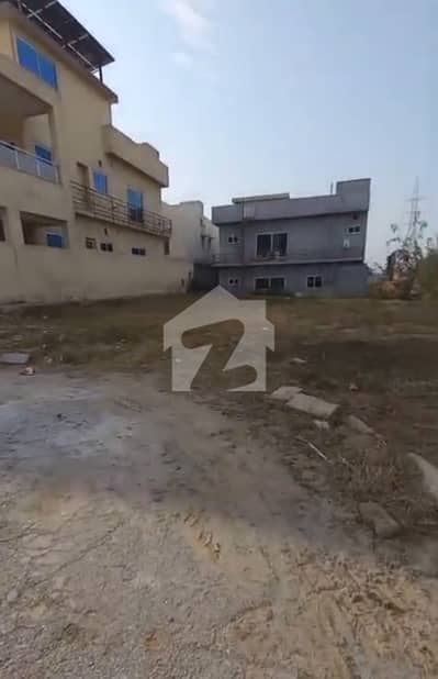 10 Marla Corner Plot For Sale Bahria Town Phase 8, Sector E, Rawalpindi