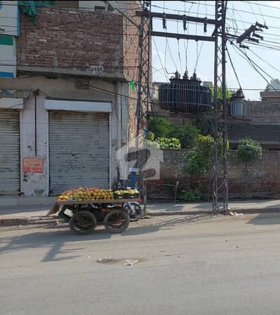 1 Kanal 4 Marla Building on Main Band Road, Lahore is for sale