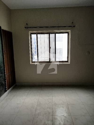 توحید کمرشل ایریا ڈی ایچ اے فیز 5,ڈی ایچ اے ڈیفینس,کراچی میں 2 مرلہ Studio دفتر 65.0 لاکھ میں برائے فروخت۔