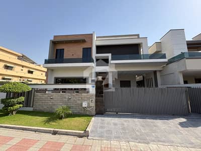 ڈی ایچ اے ڈیفینس فیز 2 ڈی ایچ اے ڈیفینس,اسلام آباد میں 6 کمروں کا 1 کنال مکان 12.75 کروڑ میں برائے فروخت۔ ڈی ایچ اے ڈیفینس فیز 2 ڈی ایچ اے ڈیفینس,اسلام آباد میں 6 کمروں کا 1 کنال مکان 12.75 کروڑ میں برائے فروخت۔