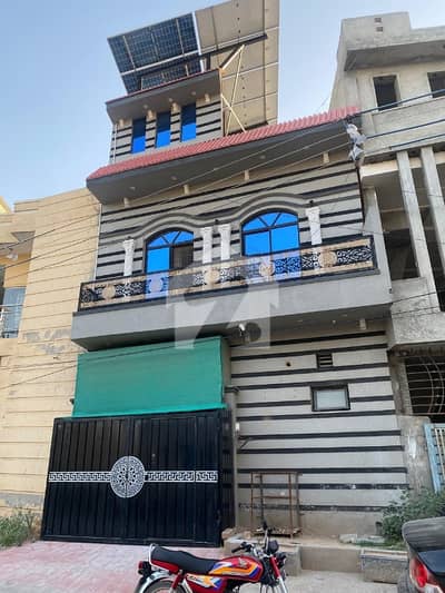 صنوبر سٹی۔ گرین ولاز صنوبر سٹی,اڈیالہ روڈ,راولپنڈی میں 3 کمروں کا 2 مرلہ مکان 73.0 لاکھ میں برائے فروخت۔