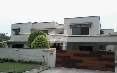 عسکری 12 راولپنڈی میں 6 کمروں کا 1 کنال مکان 25.0 کروڑ میں برائے فروخت۔