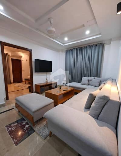 2 Bed Luxury Furnished Available For Rent Gulberg Green