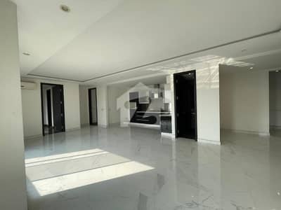 Luxury Family Residence 3-Bedroom Semi-Furnished Apartment