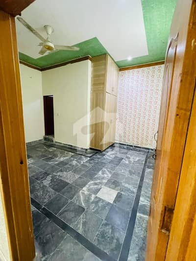 4 Marla Upper Portion Available For Rent