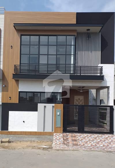 Brand New 5 Marla House For Rent In 9 Town